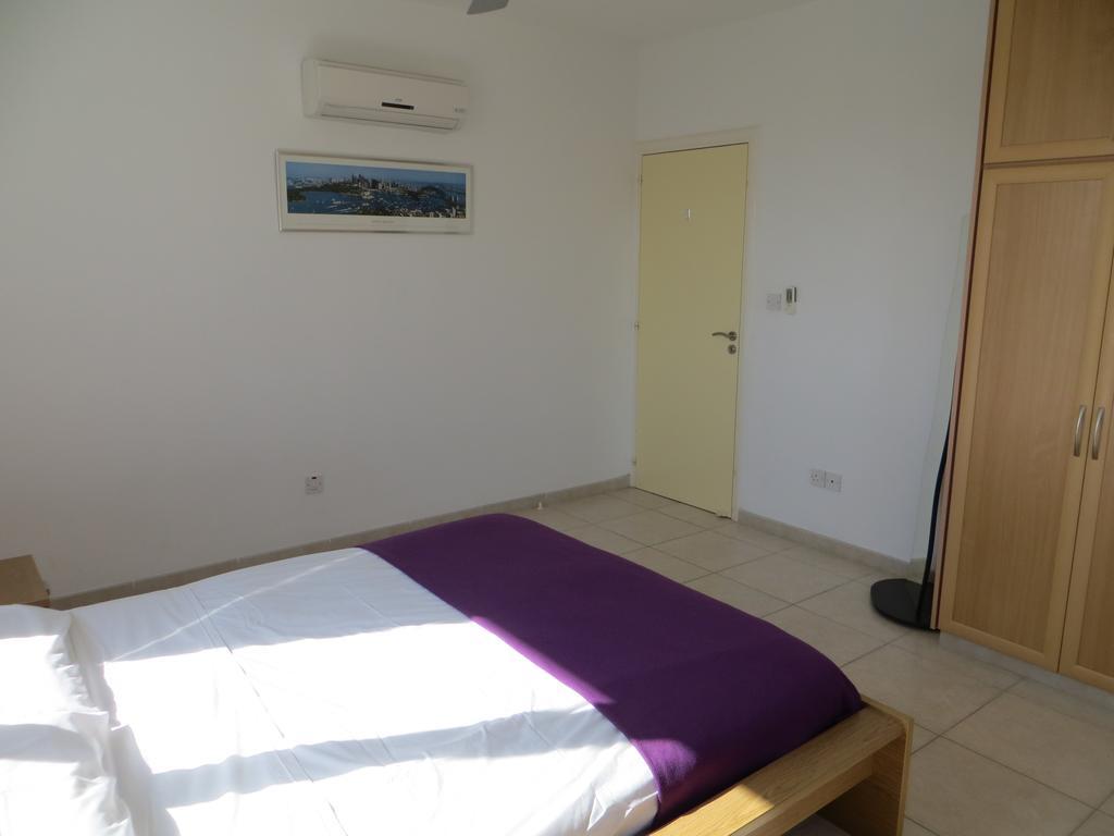 Melania Apartment Paphos Exterior foto
